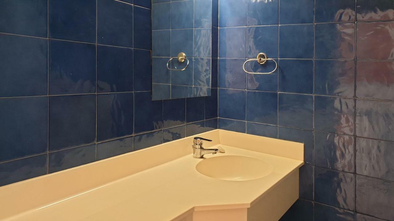 Paramount Hotel Apartments Protarász Kültér fotó