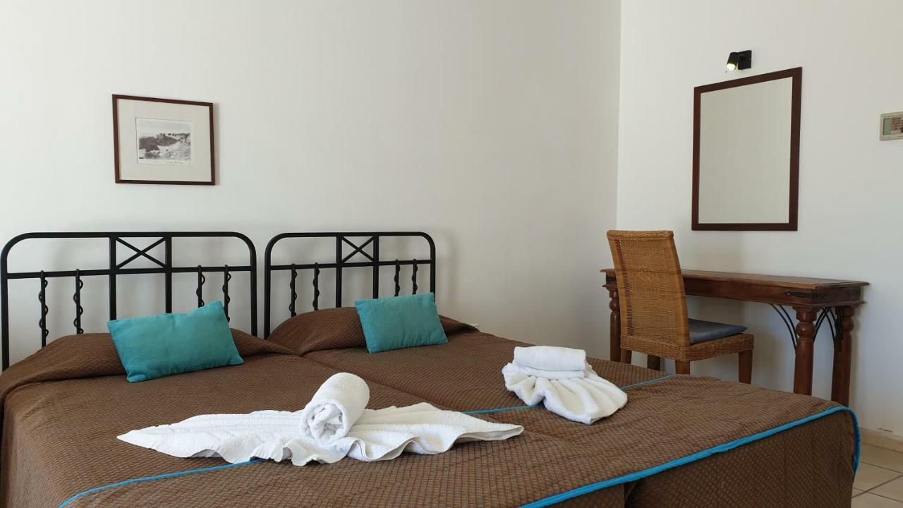 Paramount Hotel Apartments Protarász Kültér fotó