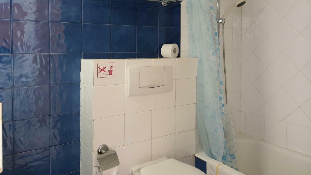 Paramount Hotel Apartments Protarász Kültér fotó
