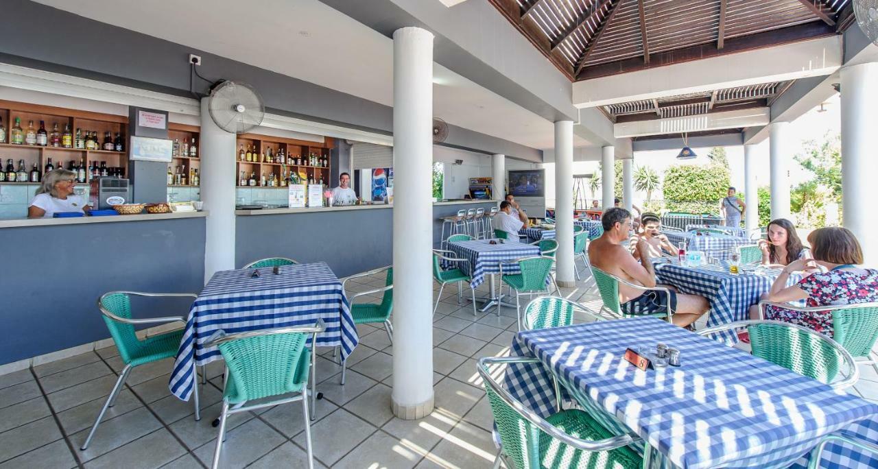Paramount Hotel Apartments Protarász Kültér fotó