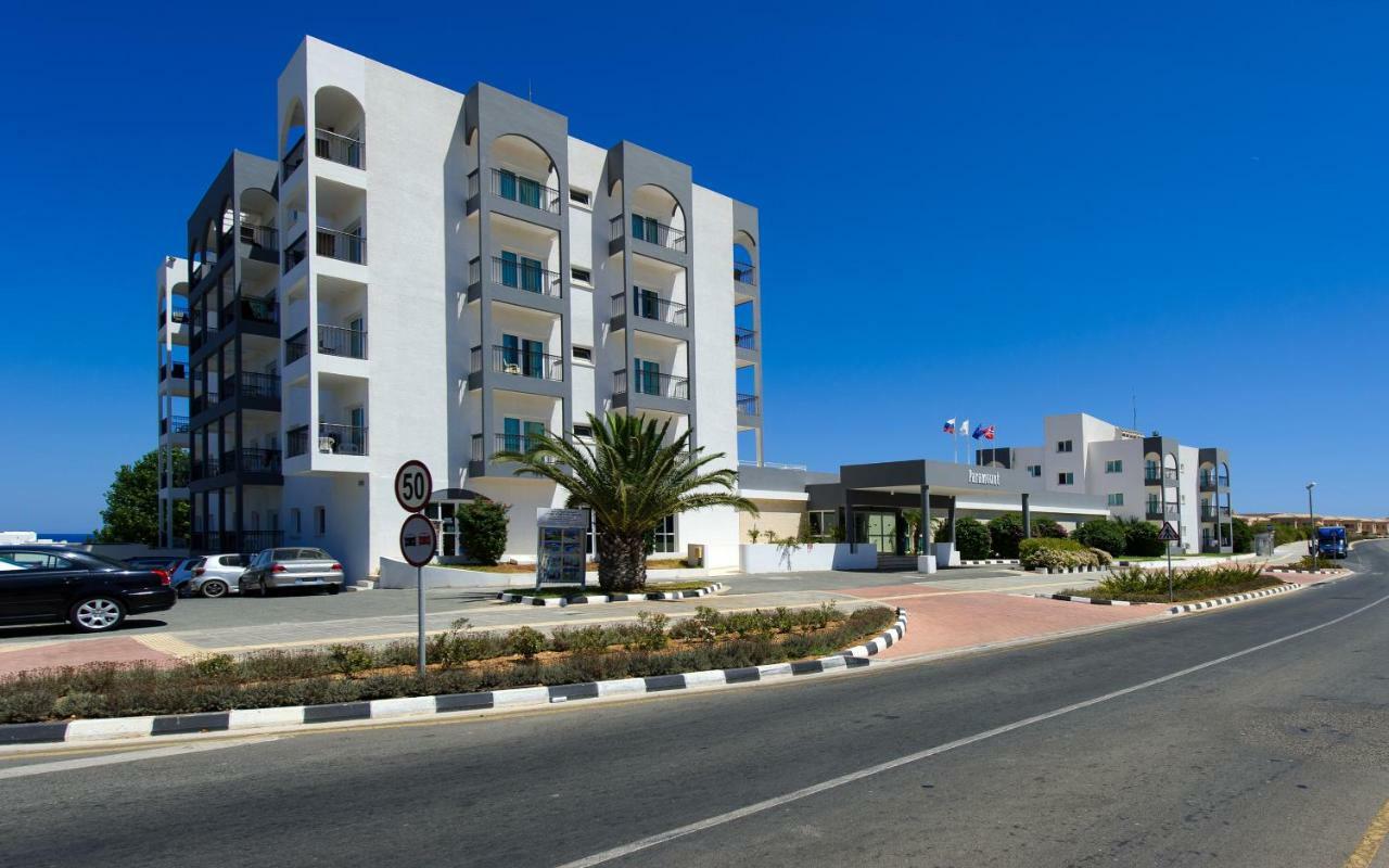 Paramount Hotel Apartments Protarász Kültér fotó