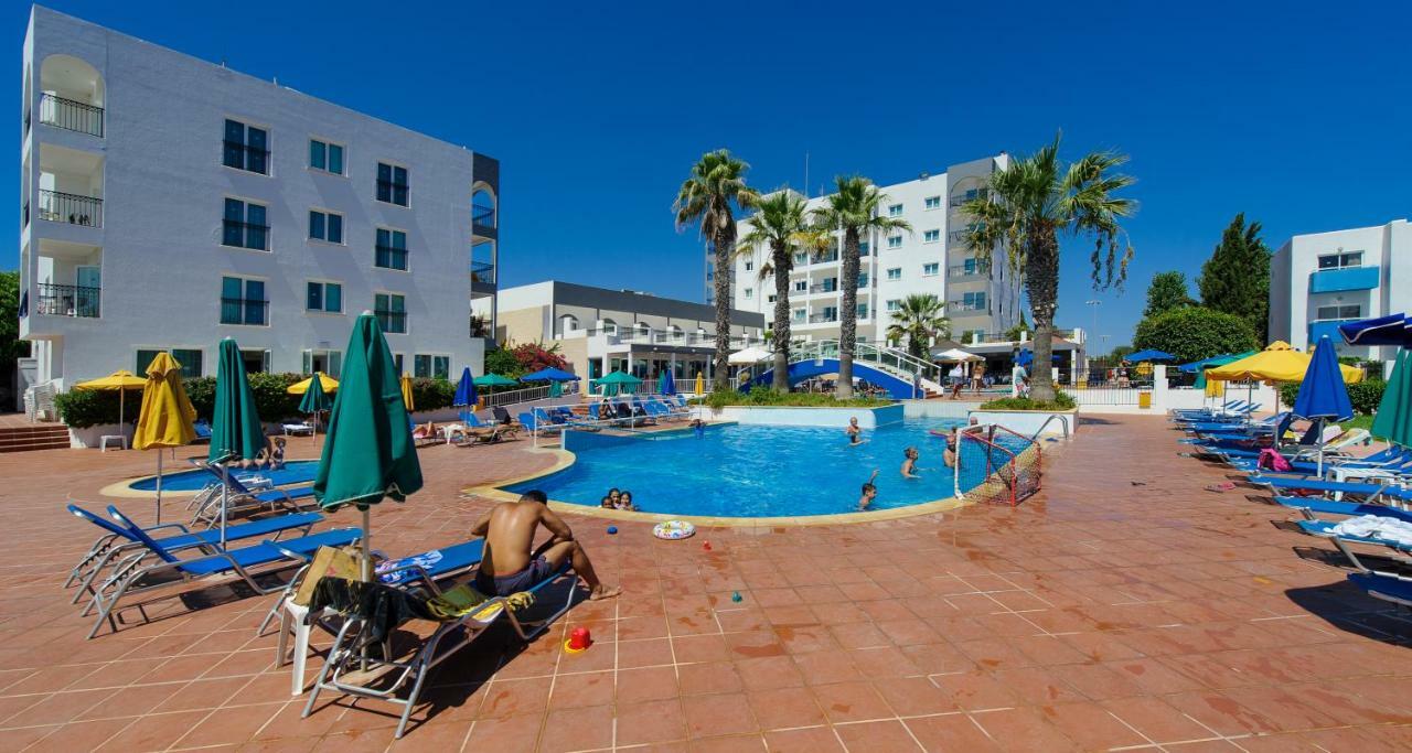 Paramount Hotel Apartments Protarász Kültér fotó