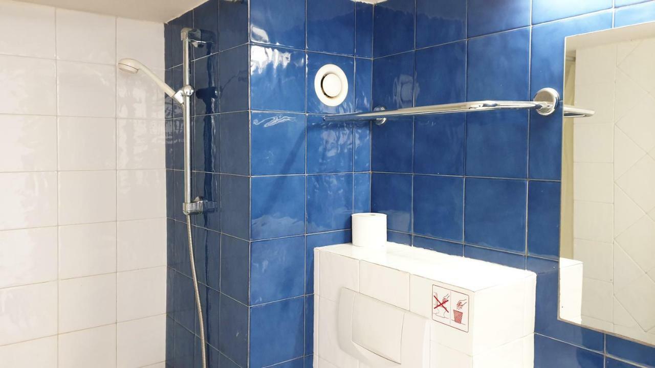 Paramount Hotel Apartments Protarász Kültér fotó