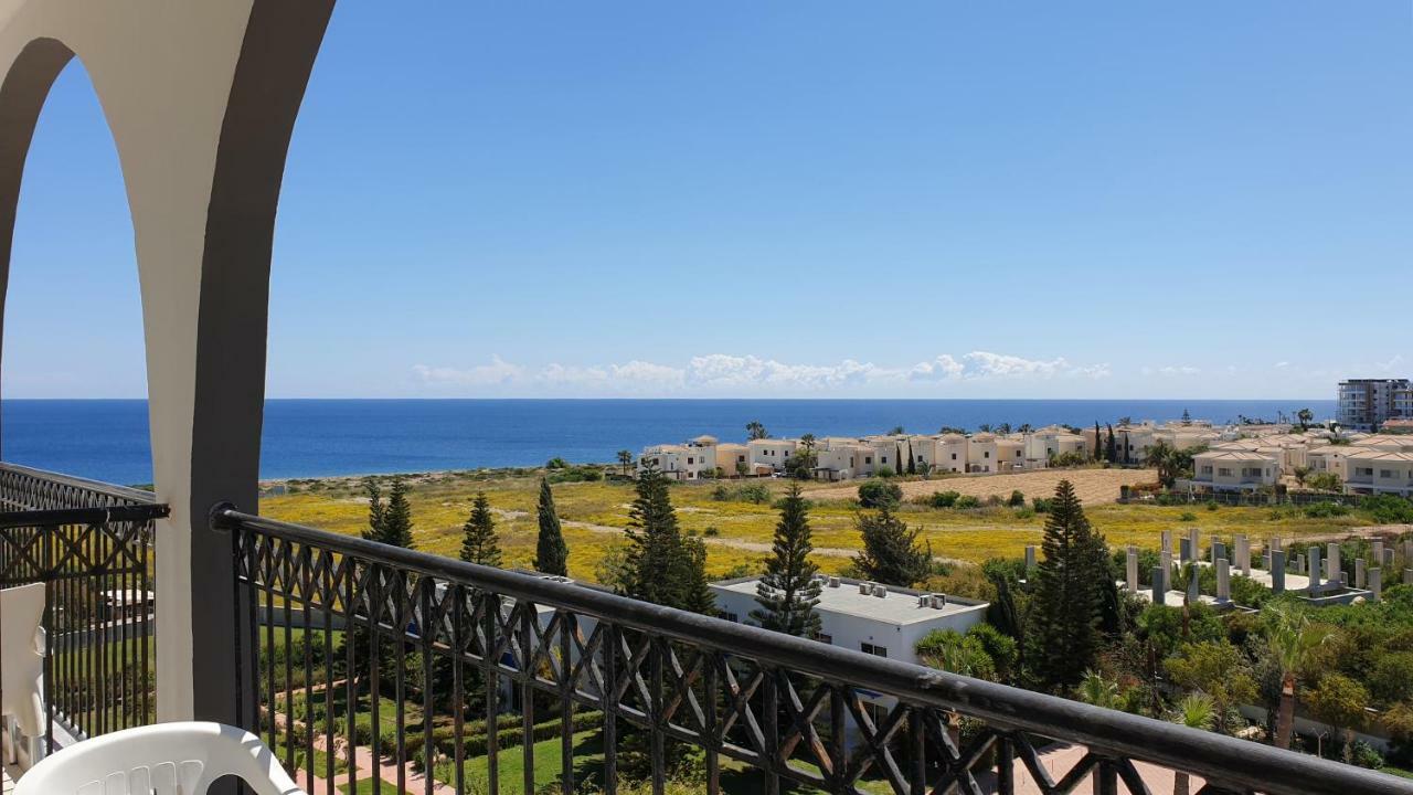 Paramount Hotel Apartments Protarász Kültér fotó